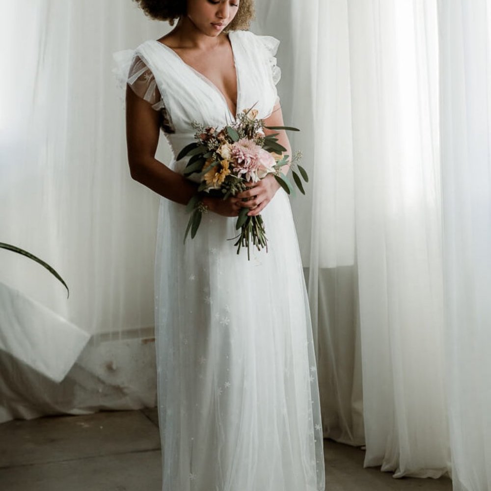 Confete Starry Eyed Glitter Star Mesh Maxi